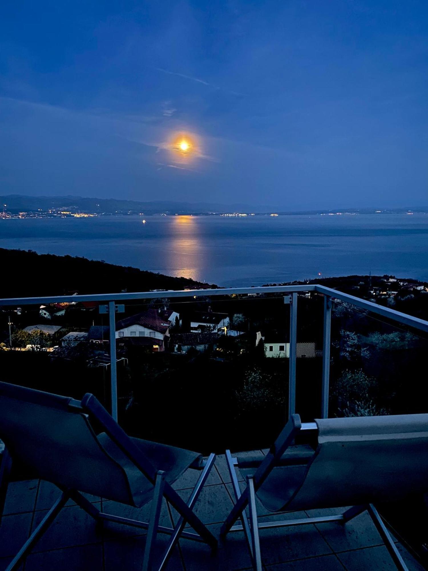 Luxury Villa Eternity - Marvelous Sea View - Box Spring Beds - Opatija-폴차네 외부 사진