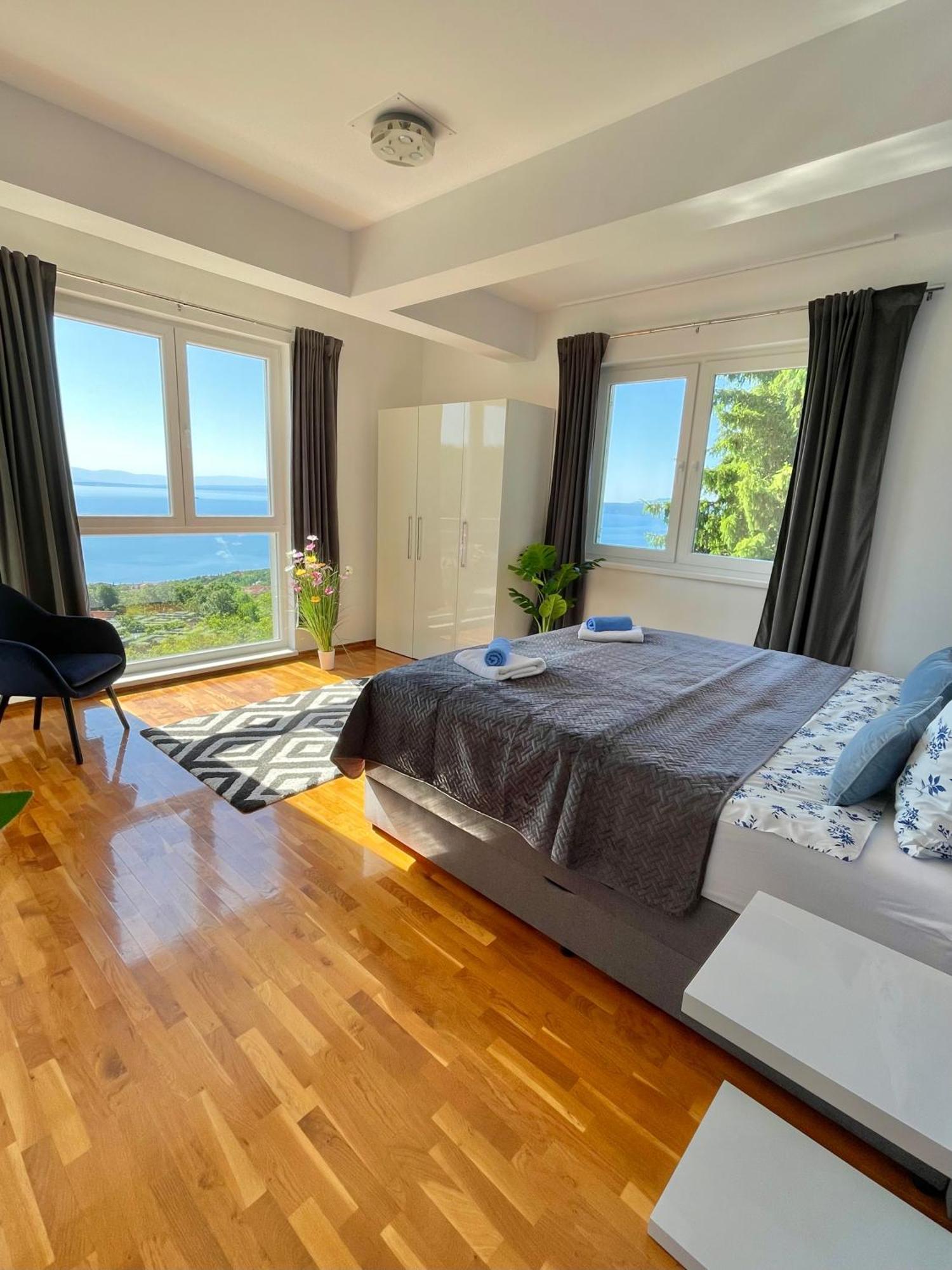 Luxury Villa Eternity - Marvelous Sea View - Box Spring Beds - Opatija-폴차네 외부 사진