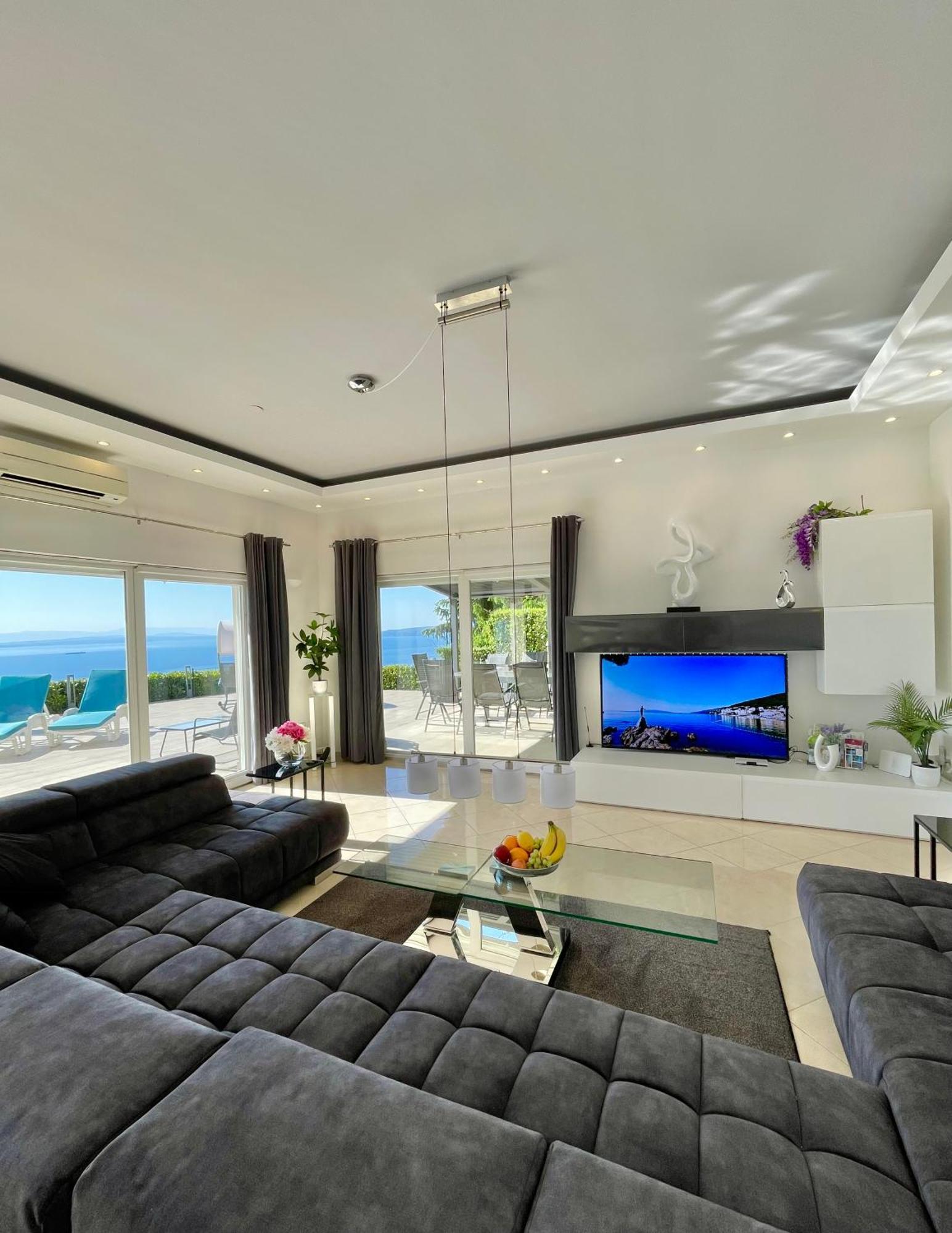 Luxury Villa Eternity - Marvelous Sea View - Box Spring Beds - Opatija-폴차네 외부 사진