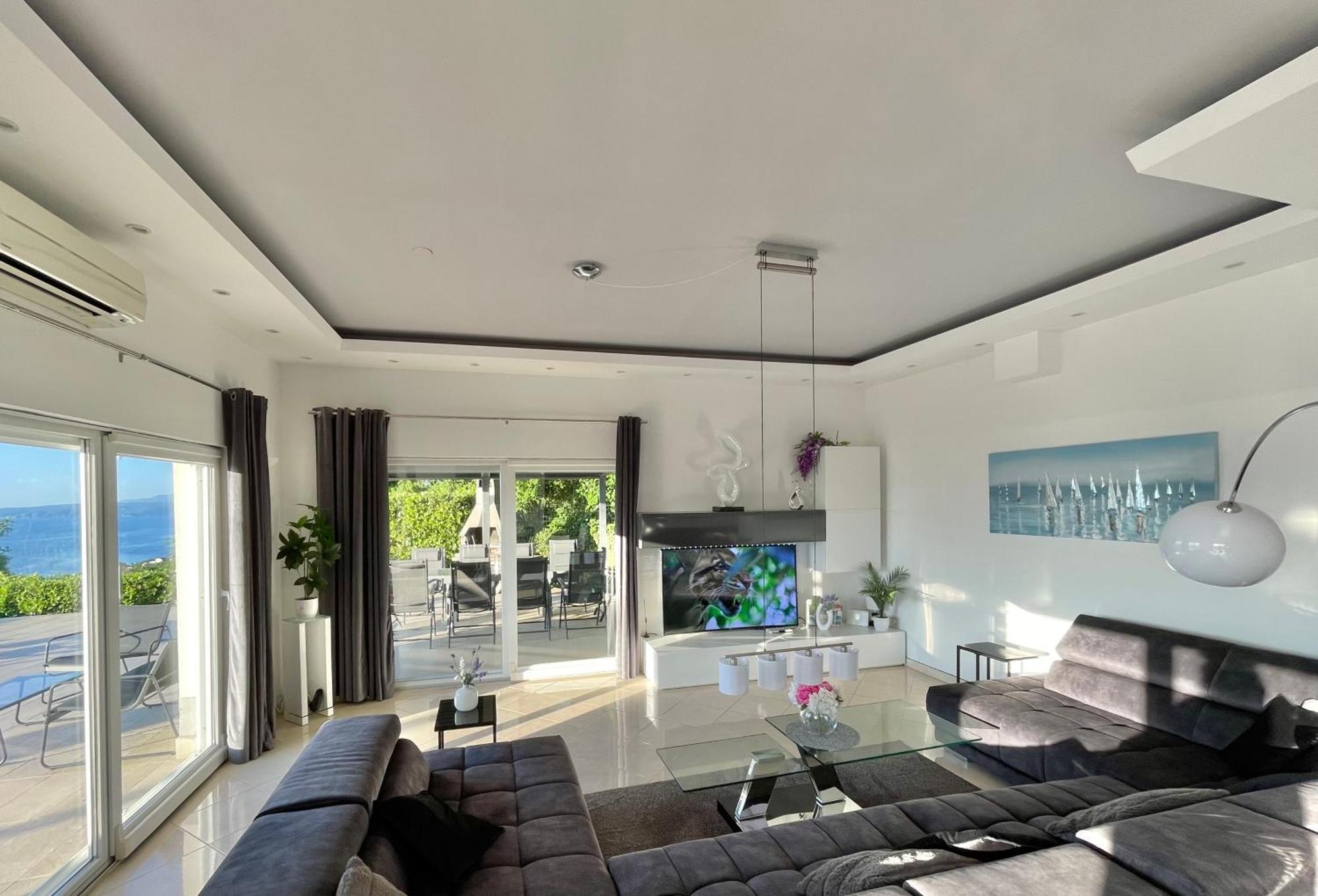 Luxury Villa Eternity - Marvelous Sea View - Box Spring Beds - Opatija-폴차네 외부 사진