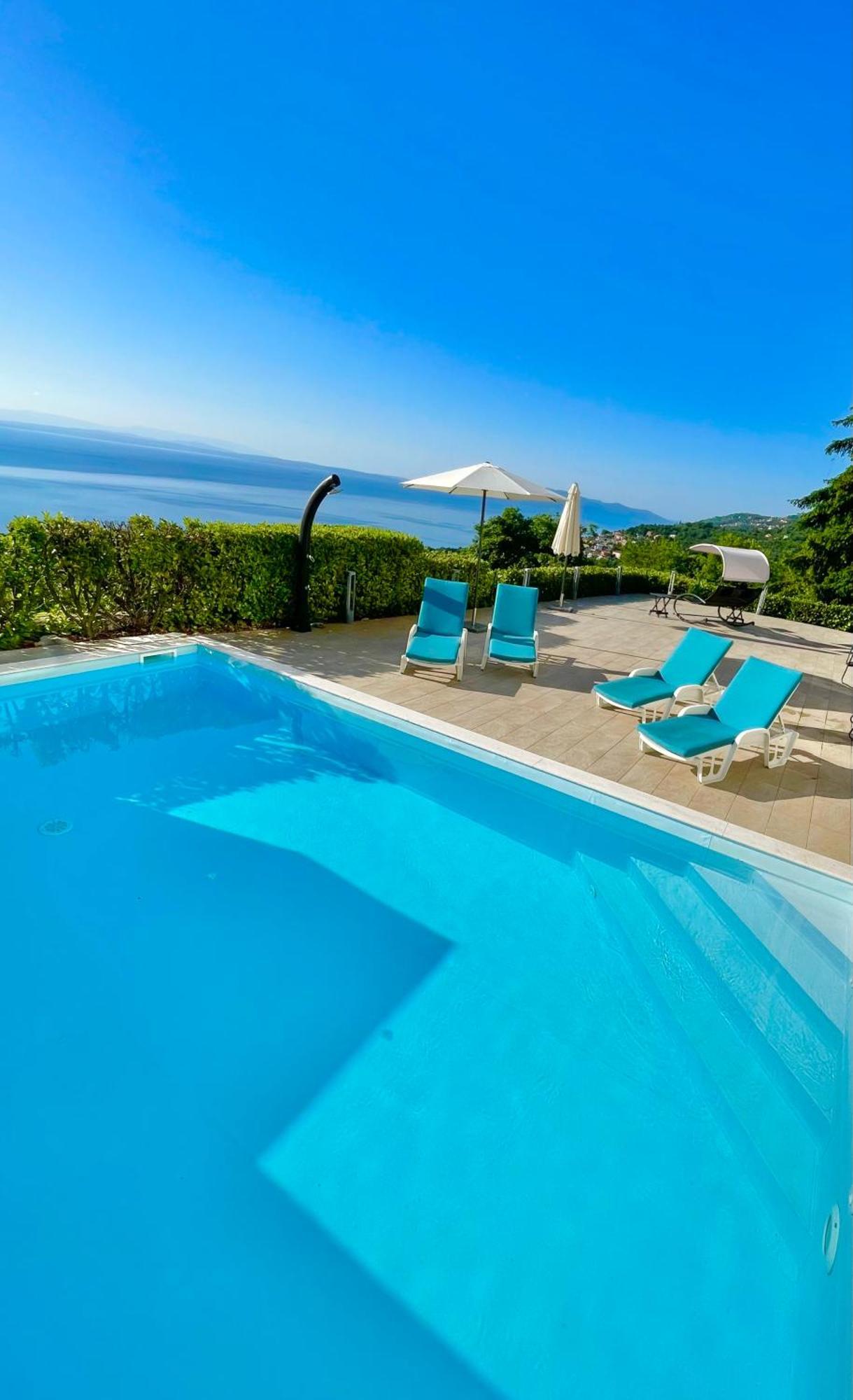 Luxury Villa Eternity - Marvelous Sea View - Box Spring Beds - Opatija-폴차네 외부 사진